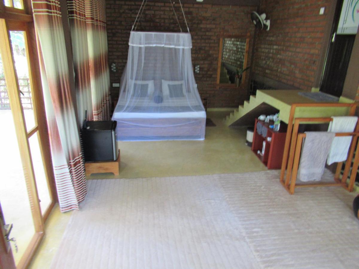 Bed and Breakfast The Rezt à Ella Extérieur photo